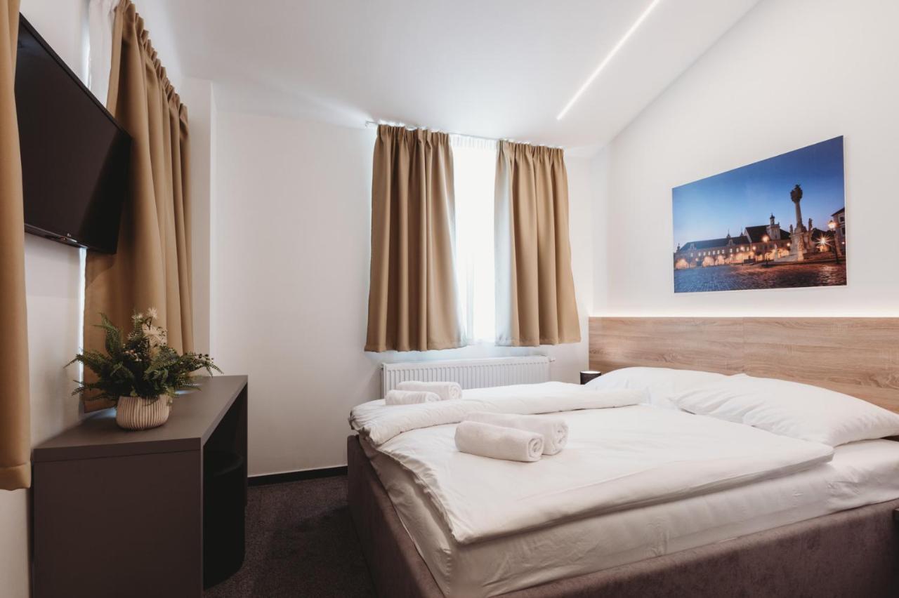 Bells Osijek Hotell Eksteriør bilde